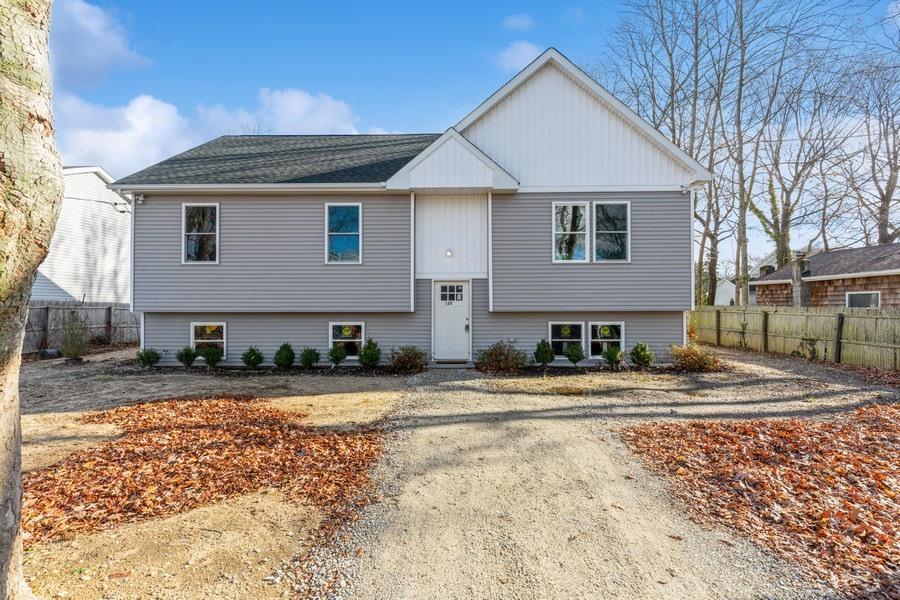 1 of 20 - 125 Lynbrook Drive, Mastic Beach, NY