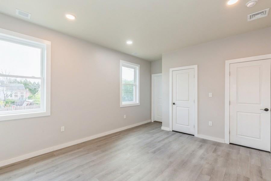 5 of 20 - 125 Lynbrook Drive, Mastic Beach, NY