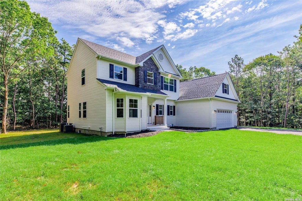 31 of 35 - 7 9th St., Center Moriches, NY