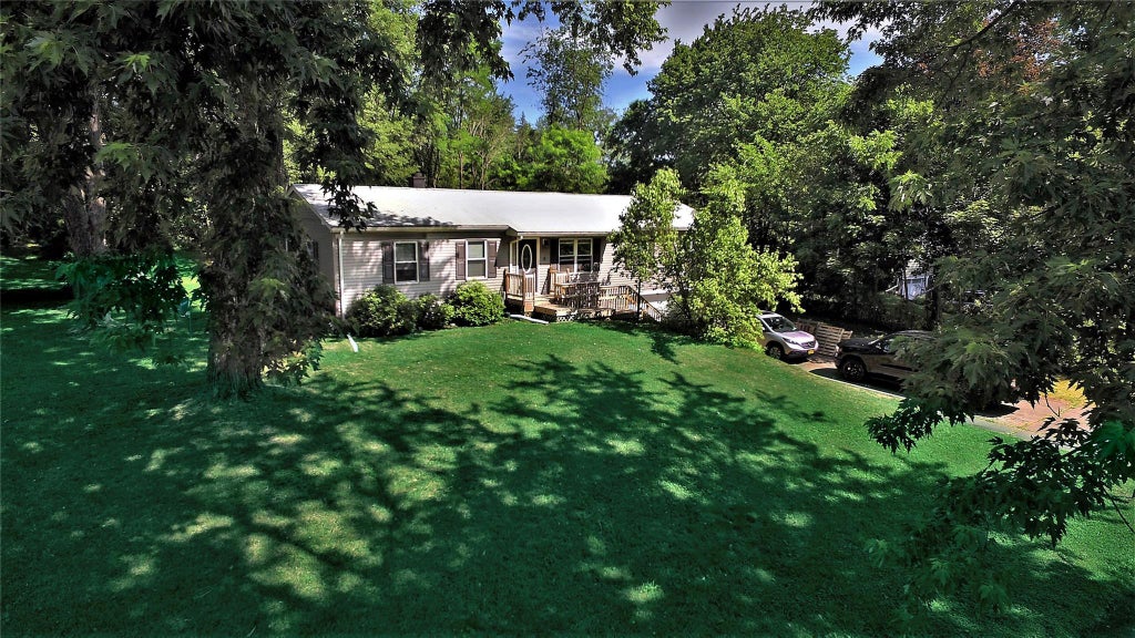 1 of 25 - 8 Maple Drive, Warwick, NY