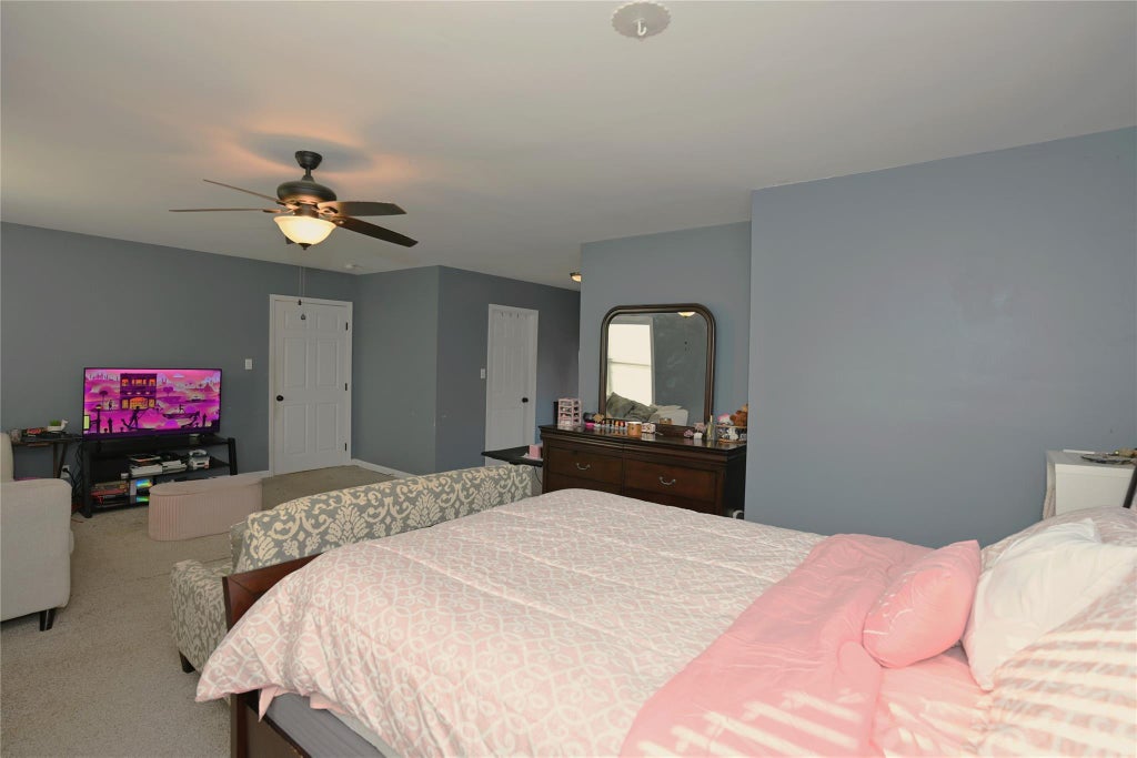 12 of 25 - 8 Maple Drive, Warwick, NY