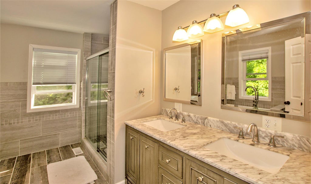 14 of 25 - 8 Maple Drive, Warwick, NY
