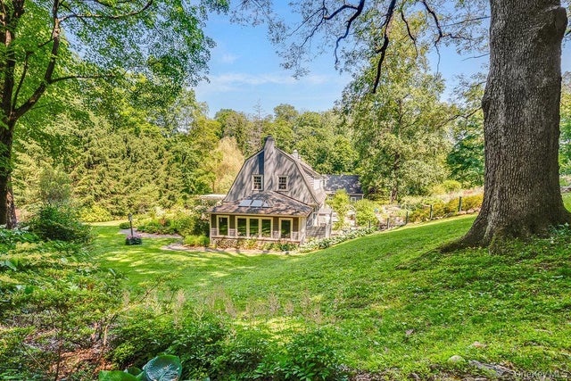 16 Fox Hollow Lane, Garrison