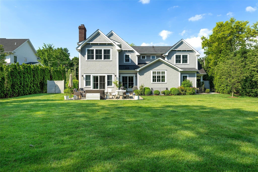 25 of 37 - 30 Bradford Avenue, Rye, NY