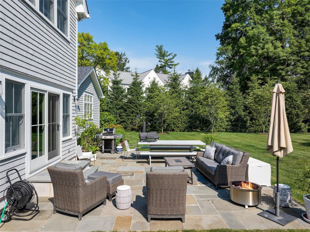 26 of 37 - 30 Bradford Avenue, Rye, NY