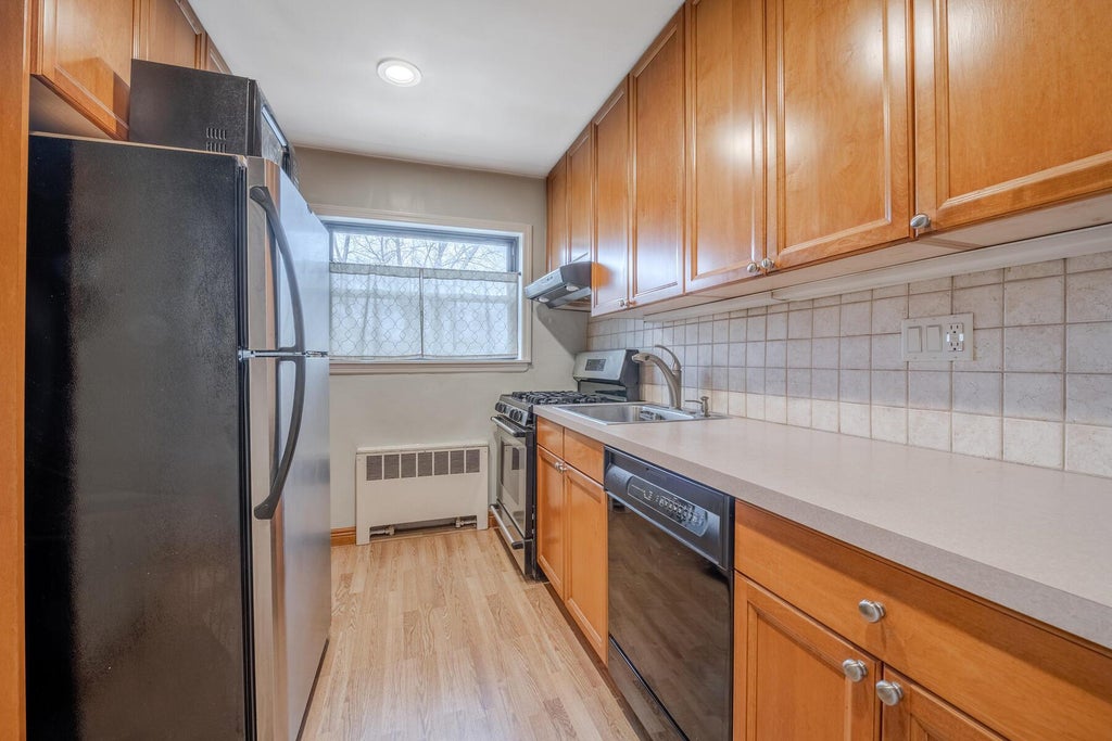 11 of 18 - 74-79 220th St. # A, Oakland Gardens, NY