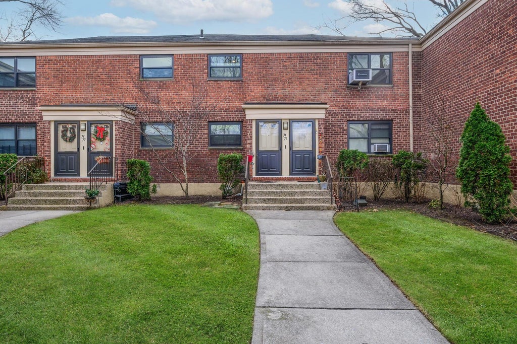 1 of 18 - 74-79 220th St. # A, Oakland Gardens, NY
