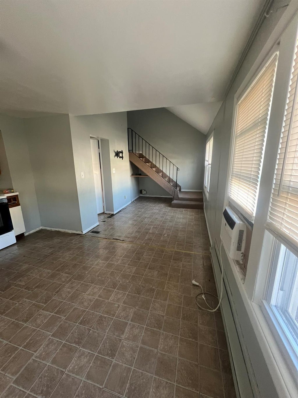 9 of 15 - 873 Court Road, Franklin Square, NY