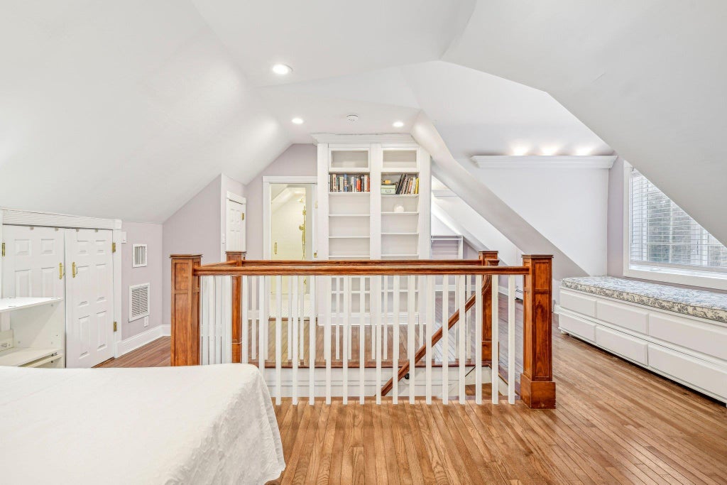 15 of 33 - 537 Moriches Road, Head Of The Harbor, NY
