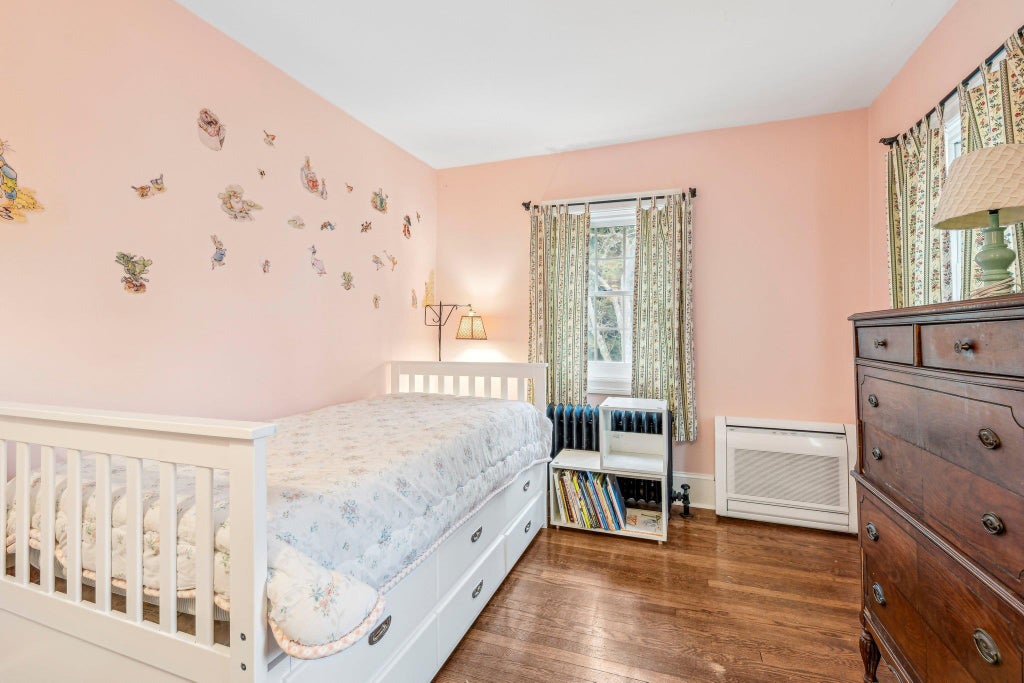 22 of 33 - 537 Moriches Road, Head Of The Harbor, NY