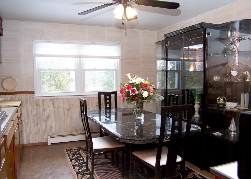 12 of 25 - 151 Lakeside Drive, Oakdale, NY