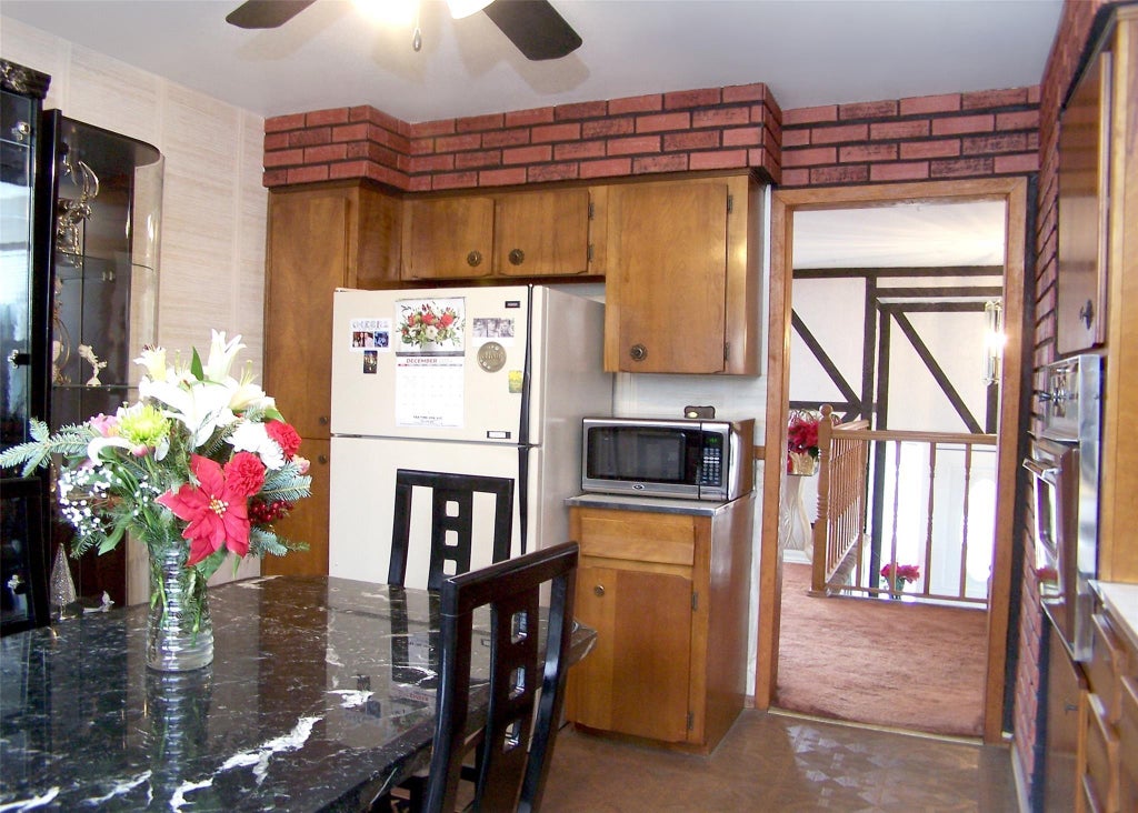 14 of 25 - 151 Lakeside Drive, Oakdale, NY