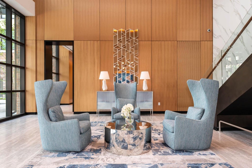 15 of 31 - 100 Garvies Point Road 1205, Glen Cove, NY