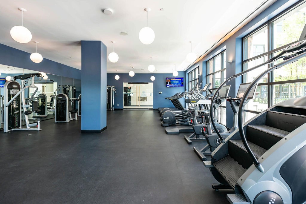 23 of 31 - 100 Garvies Point Road 1205, Glen Cove, NY