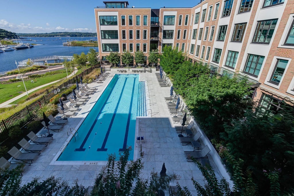 24 of 31 - 100 Garvies Point Road 1205, Glen Cove, NY