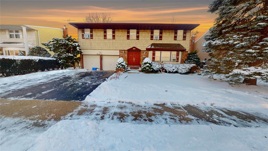 1 of 18 - 21 Broadfield Place, Glen Cove, NY
