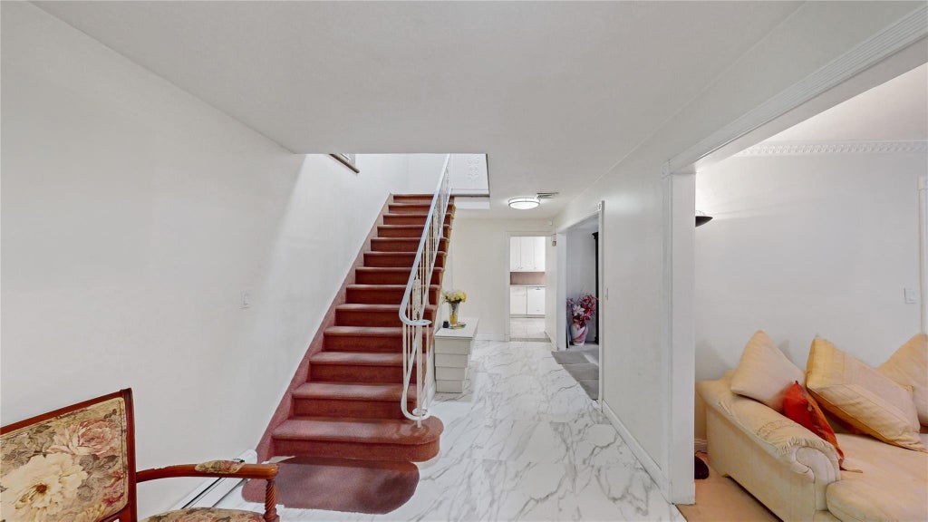 1 of 18 - 21 Broadfield Place, Glen Cove, NY