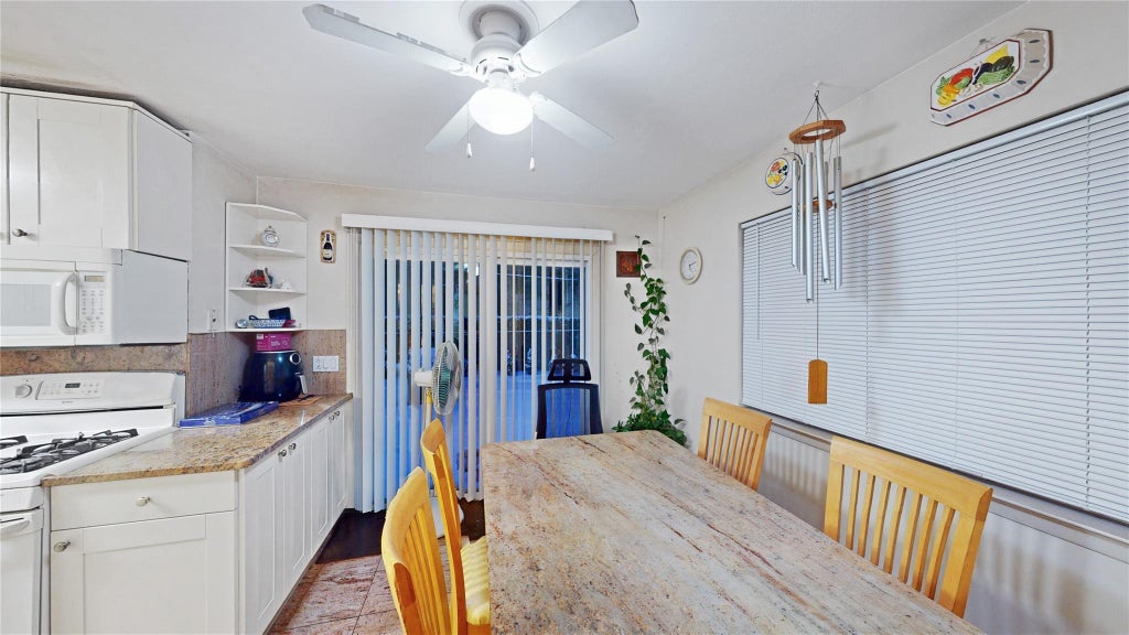 6 of 18 - 21 Broadfield Place, Glen Cove, NY