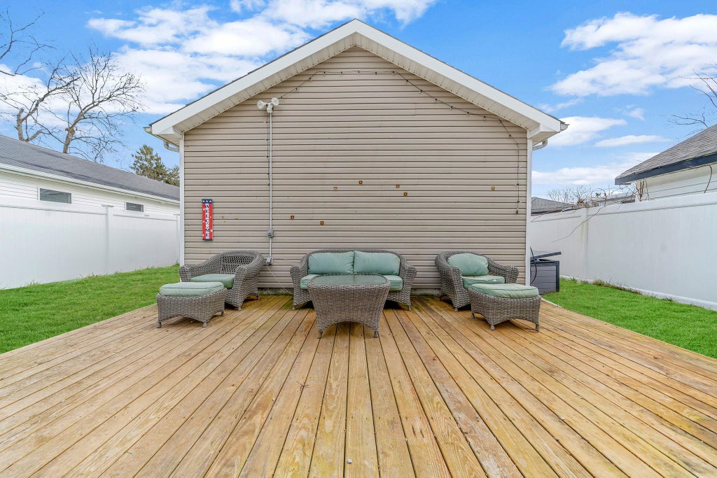 8 of 22 - 94 Elder Drive, Mastic Beach, NY