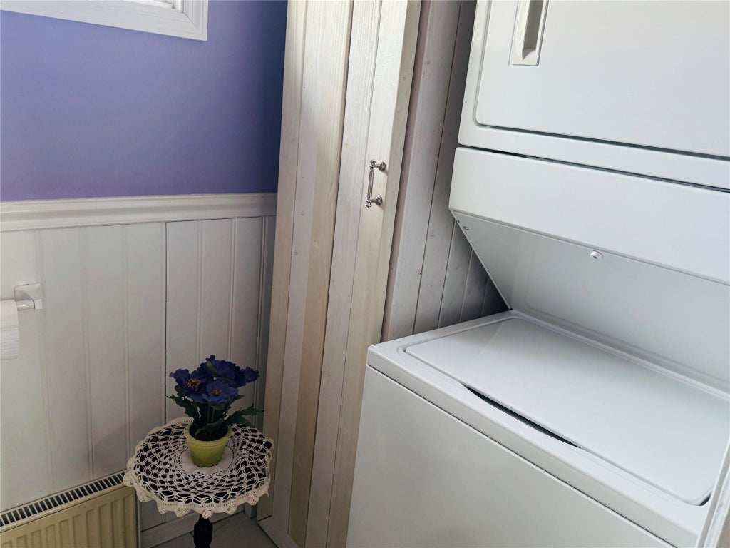 10 of 16 - 2923 Carnation Avenue, Baldwin Harbor, NY