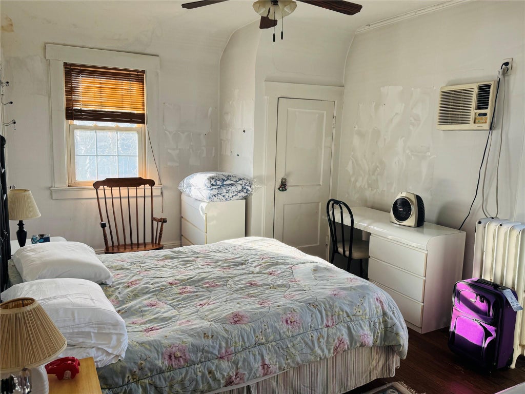 12 of 16 - 2923 Carnation Avenue, Baldwin Harbor, NY