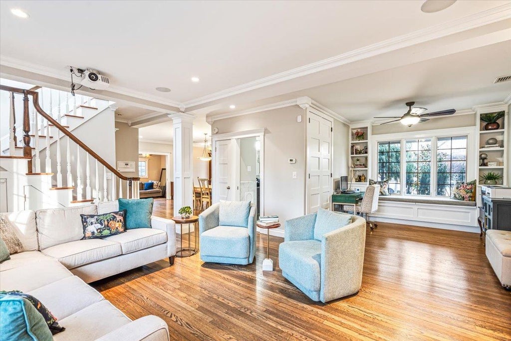 14 of 37 - 875 Catalpa Drive, Franklin Square, NY