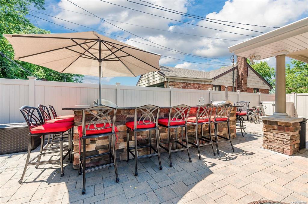 28 of 37 - 875 Catalpa Drive, Franklin Square, NY
