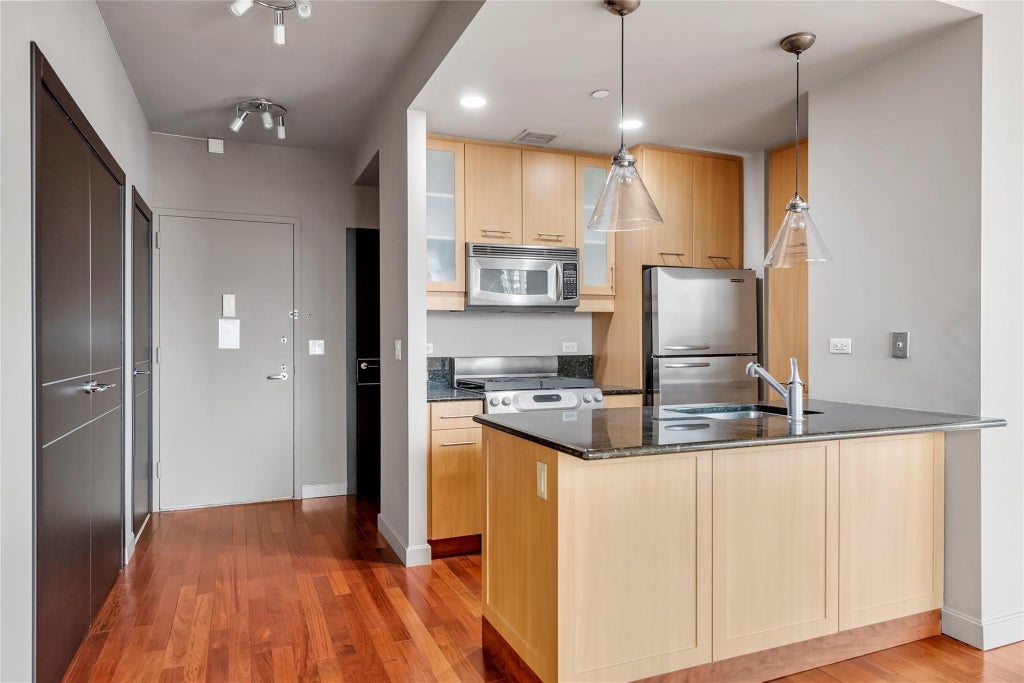 4 of 16 - 107-24 71 Road 7e, Forest Hills, NY