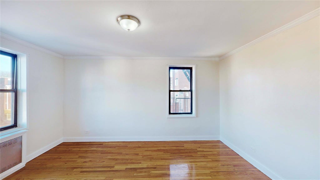 6 of 12 - 66-15 Wetherole Street # #14c, Rego Park, NY