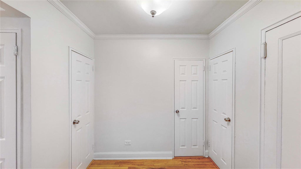 8 of 12 - 66-15 Wetherole Street # #14c, Rego Park, NY