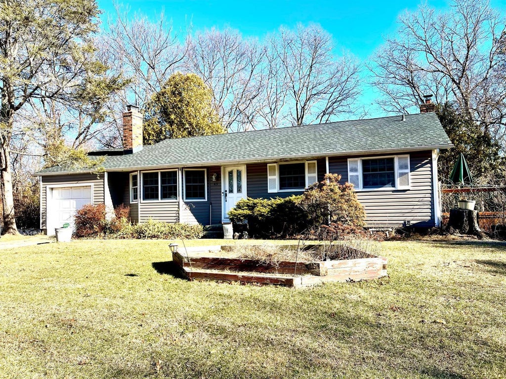 1 of 43 - 49 Fulham Lane, Holbrook, NY