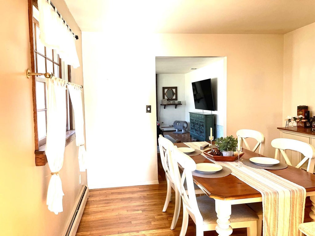 9 of 43 - 49 Fulham Lane, Holbrook, NY