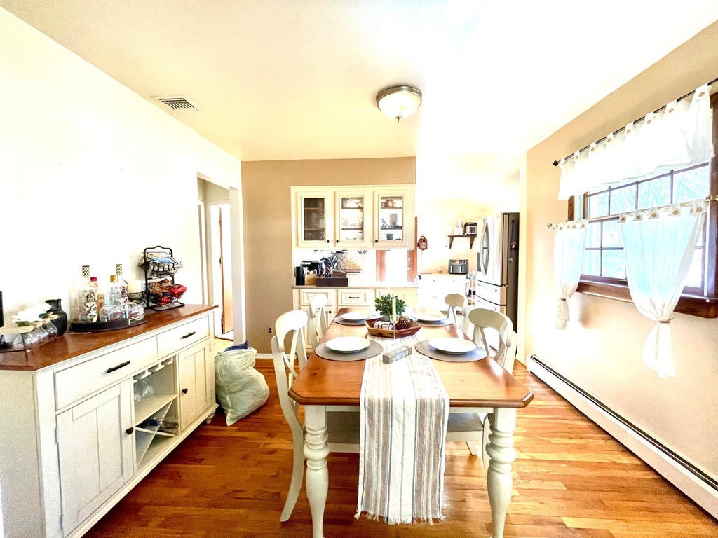 15 of 43 - 49 Fulham Lane, Holbrook, NY
