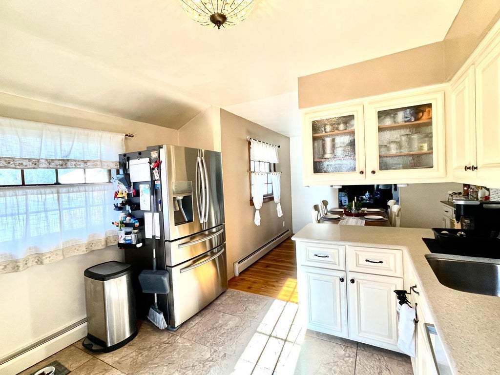 17 of 43 - 49 Fulham Lane, Holbrook, NY