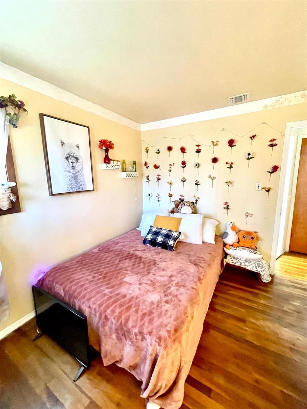 21 of 43 - 49 Fulham Lane, Holbrook, NY