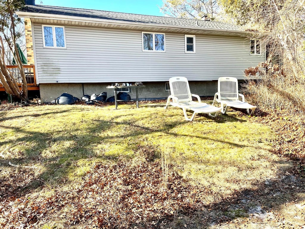 33 of 43 - 49 Fulham Lane, Holbrook, NY