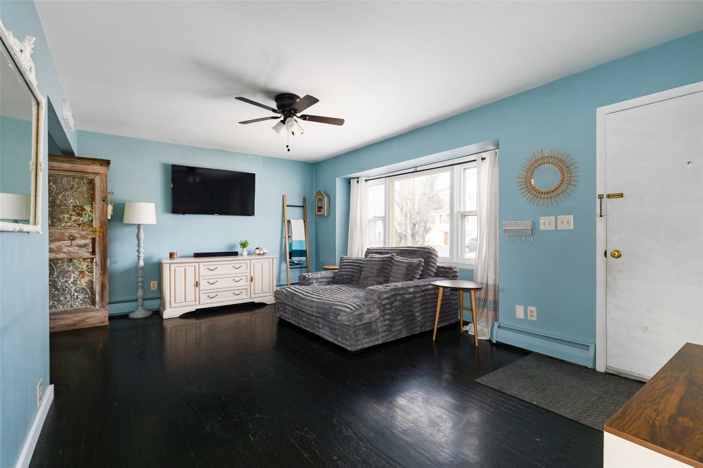 15 of 30 - 11 Cambridge Drive, Red Hook, NY
