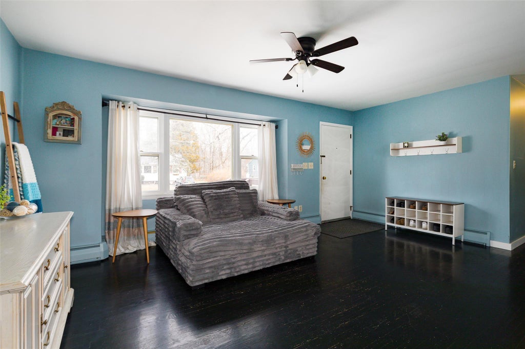 16 of 30 - 11 Cambridge Drive, Red Hook, NY