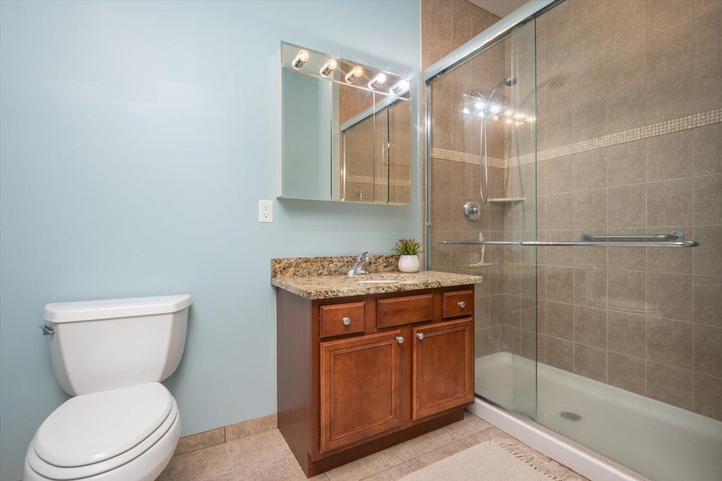 11 of 25 - 107 Spring Drive, East Meadow, NY