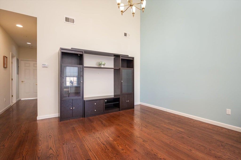 7 of 25 - 107 Spring Drive, East Meadow, NY