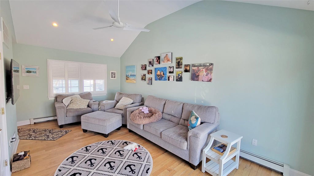 5 of 24 - 329 Foster Avenue, Sayville, NY