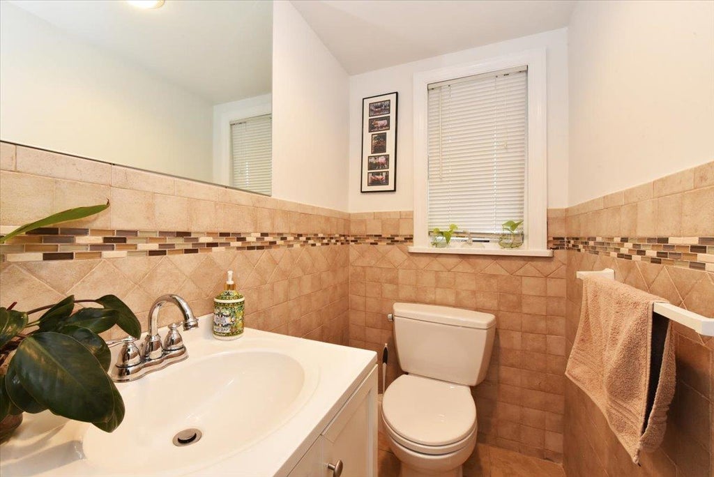 18 of 31 - 82-22 214th St., Hollis Hills, NY