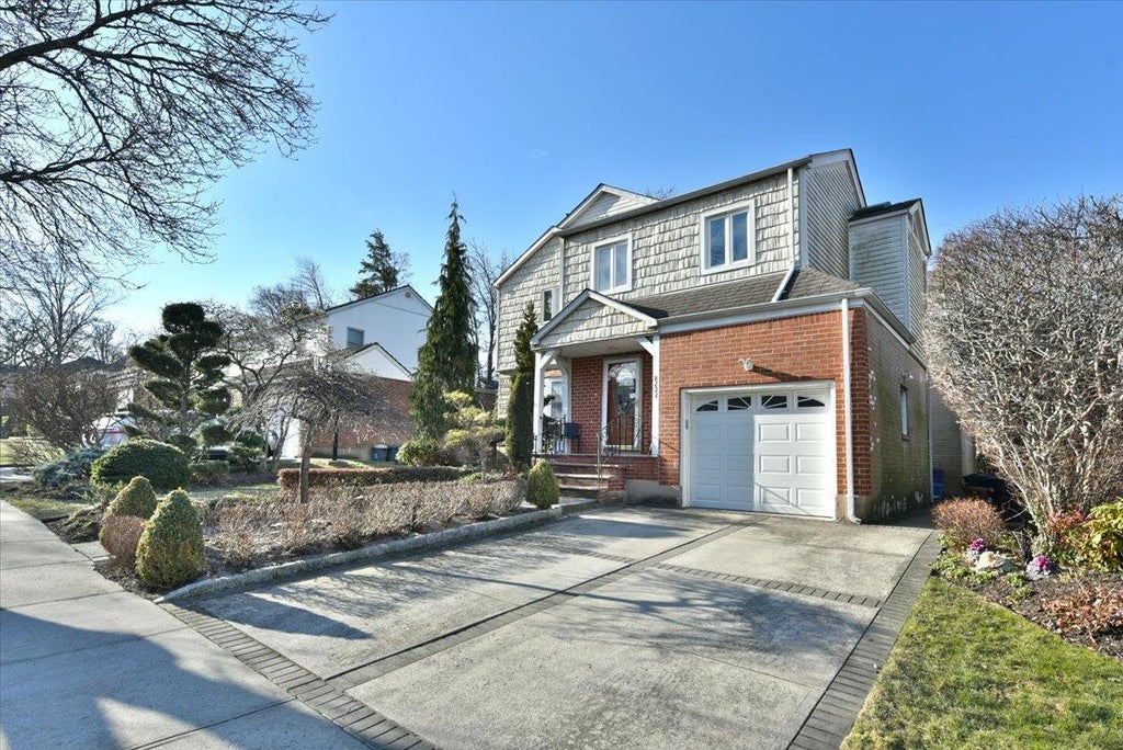 3 of 31 - 82-22 214th St., Hollis Hills, NY