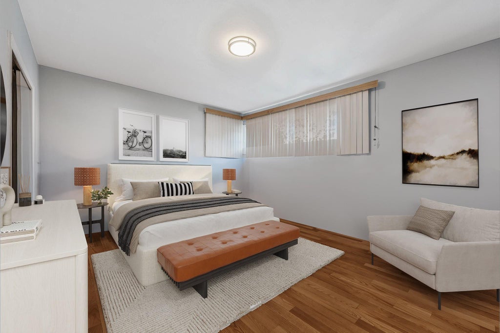 11 of 33 - 1 Devon St., Lynbrook, NY