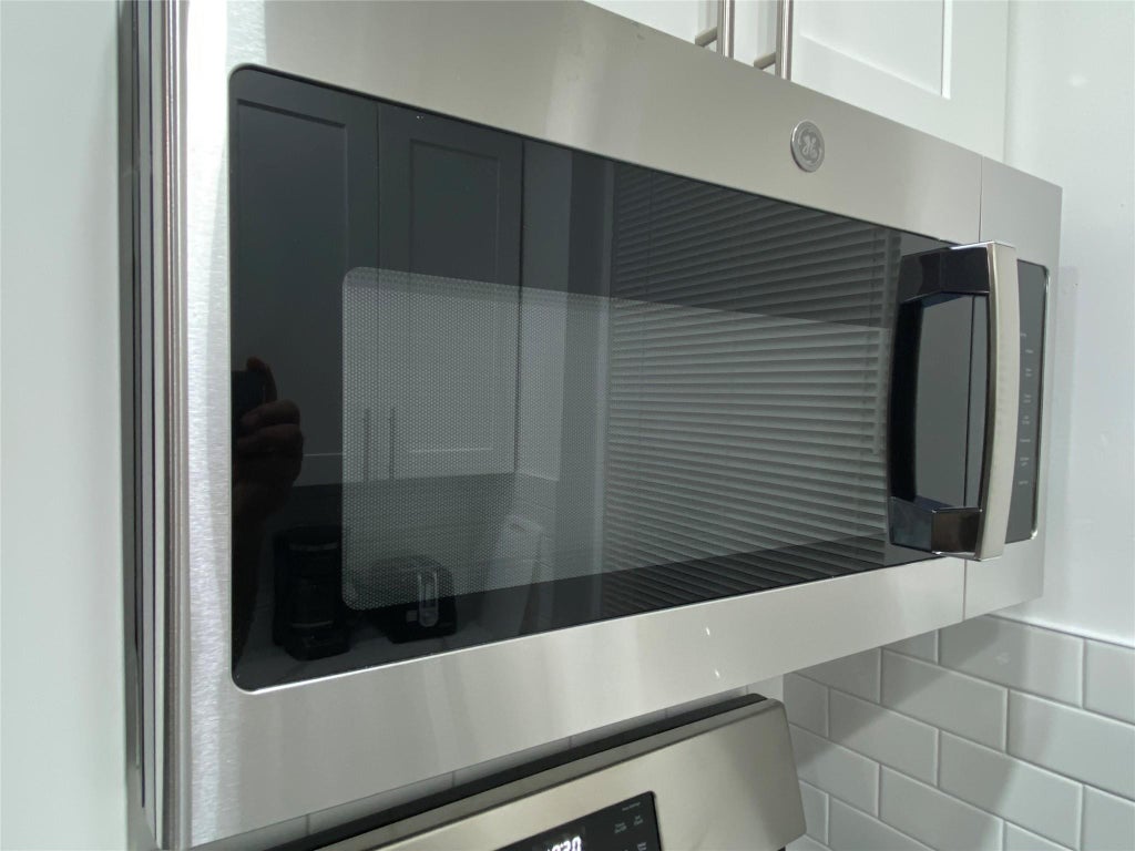 3 of 22 - 63-60 102nd St. # D1, Rego Park, NY