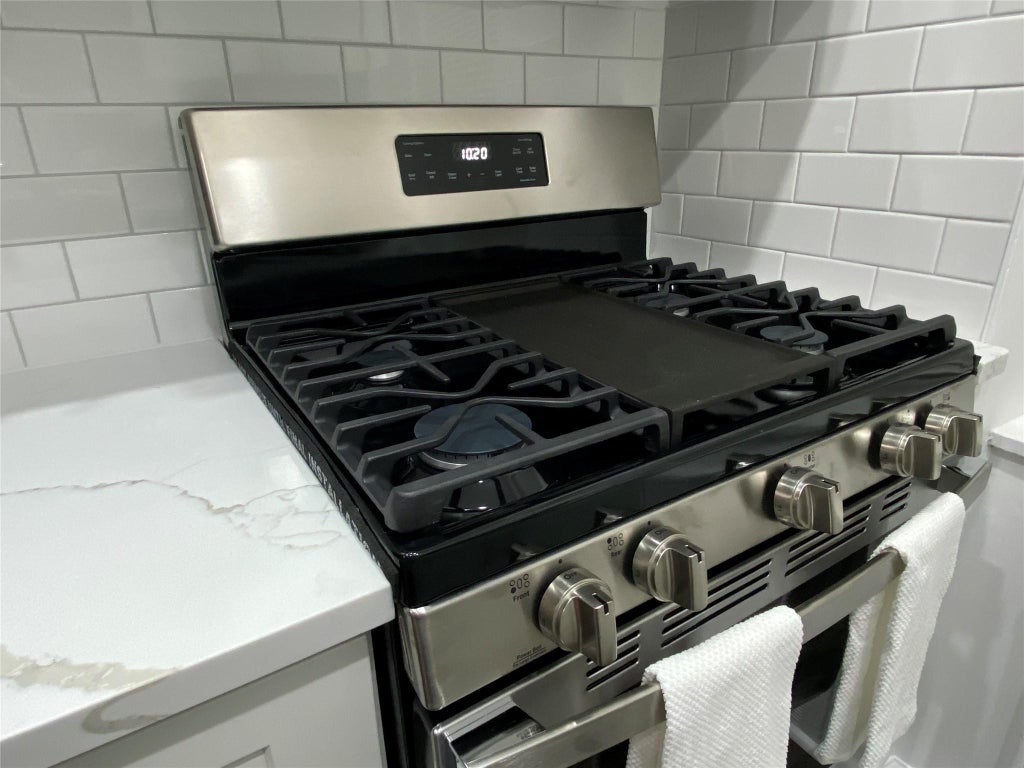 4 of 22 - 63-60 102nd St. # D1, Rego Park, NY