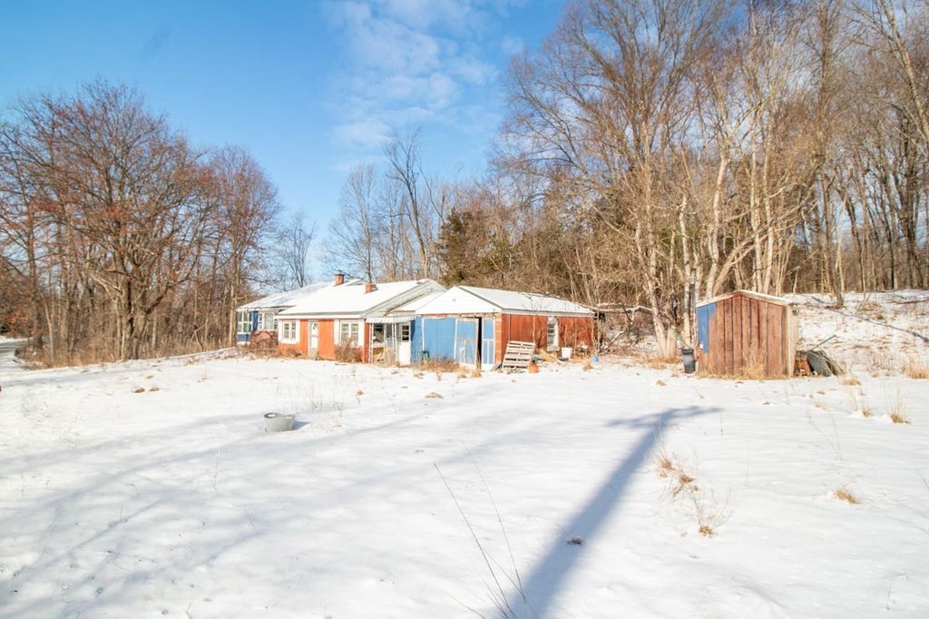 4 of 10 - 127 Spring Lake Road, Red Hook, NY