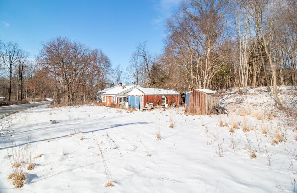 6 of 10 - 127 Spring Lake Road, Red Hook, NY