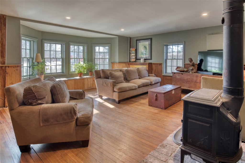 2 of 20 - 22495 Main Road, Orient, NY