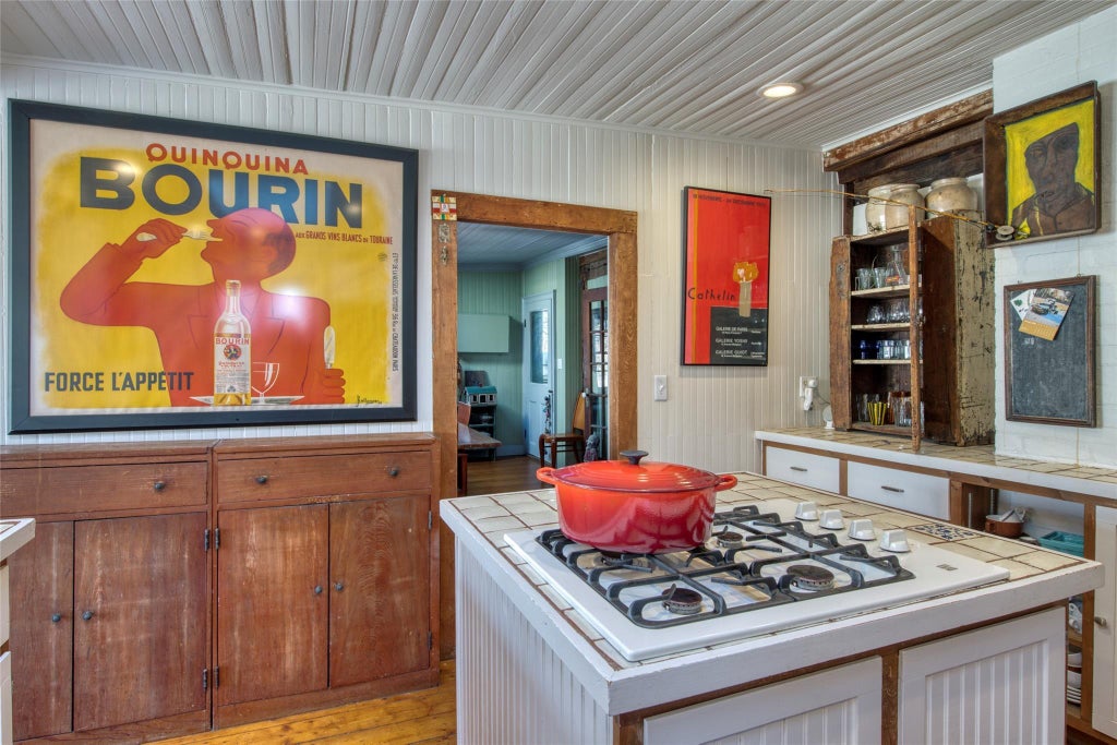 5 of 20 - 22495 Main Road, Orient, NY